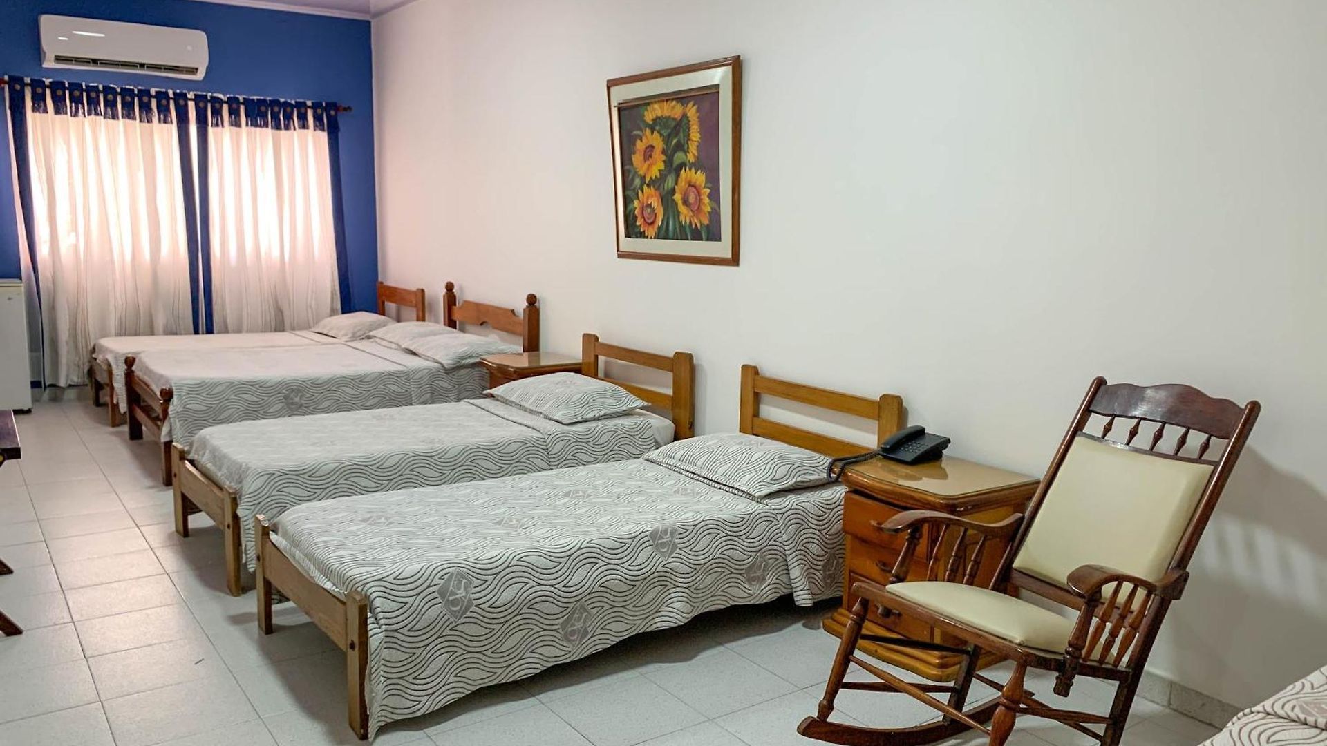 Hotel Veleros 3*