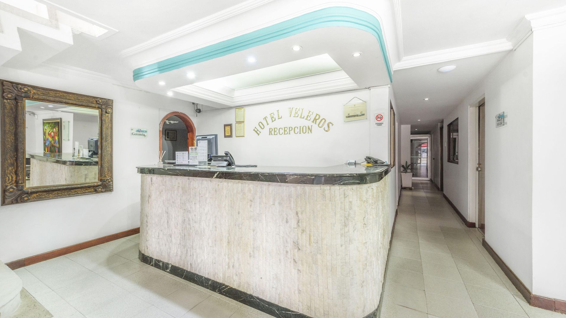 Veleros Hotel 3*