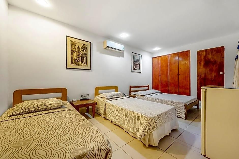 Veleros Hotel 3*