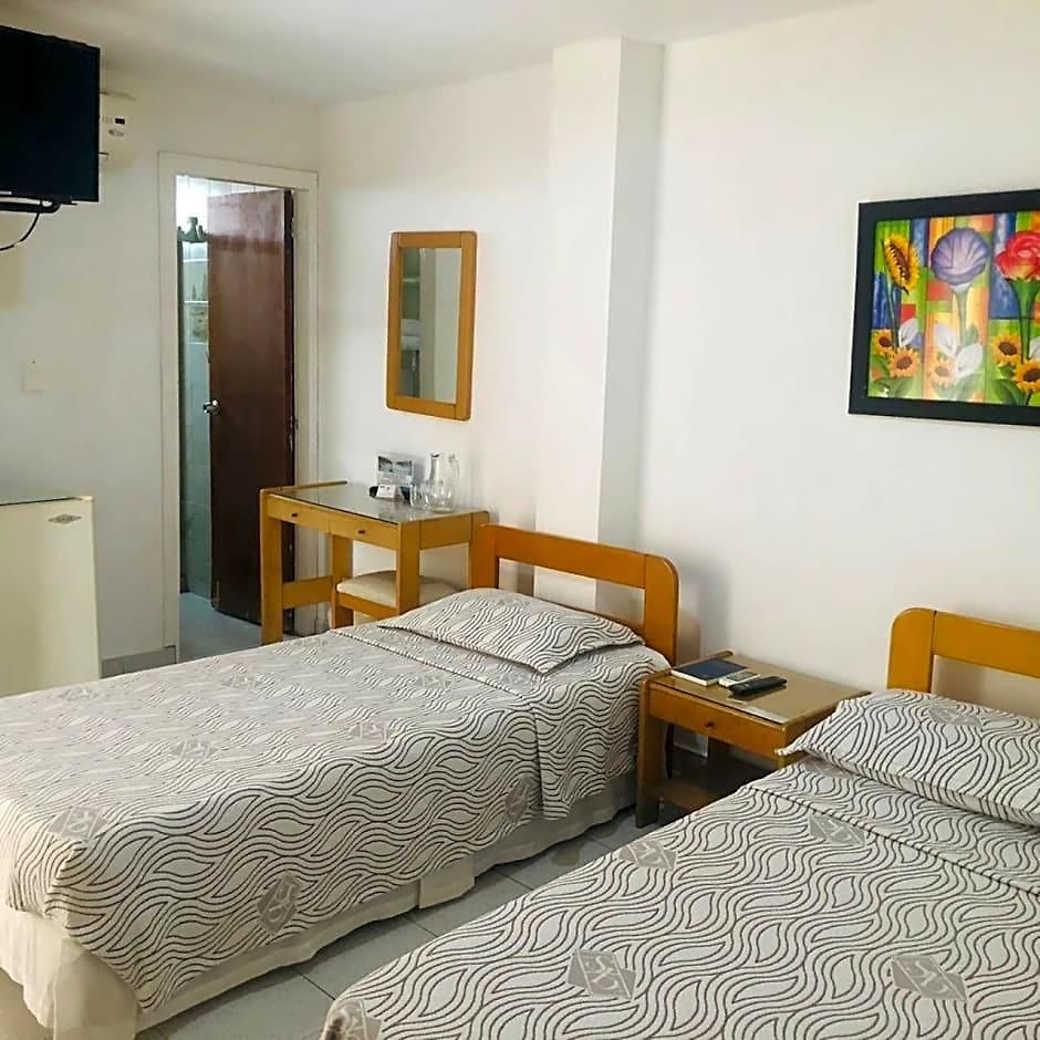 Veleros Hotel