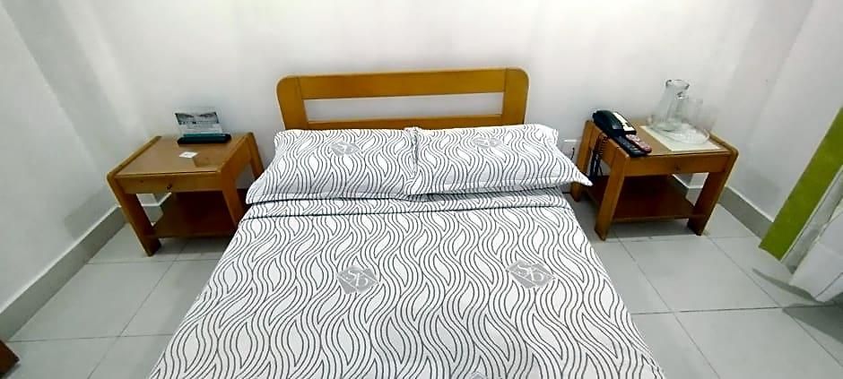 Veleros Hotel 3*
