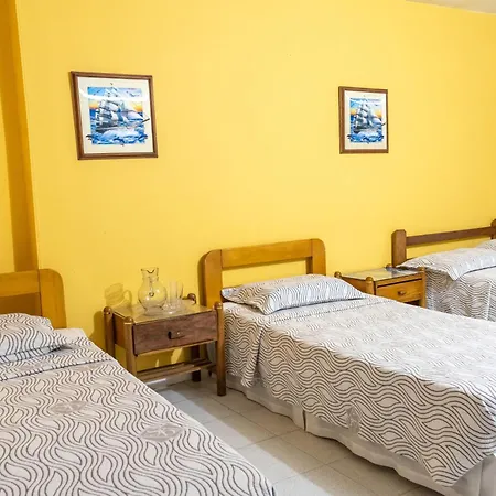 Hotel Veleros