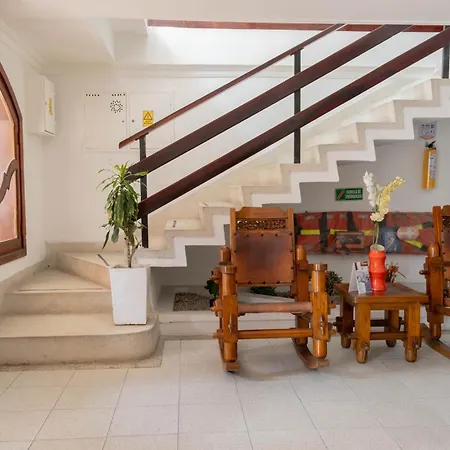 Hotel Veleros 3*