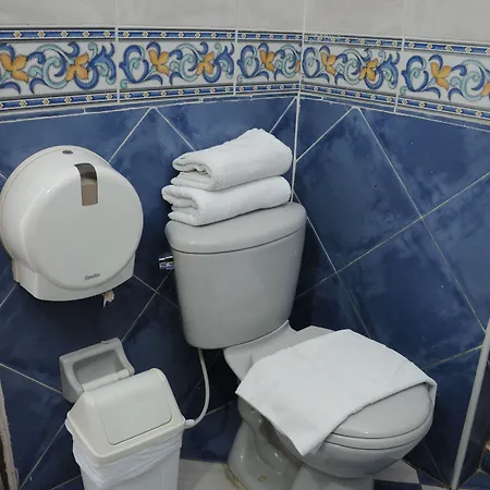 Hotel Veleros 3*