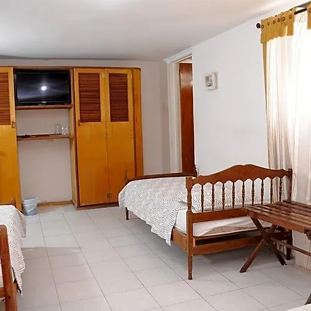 Veleros Hotel 3*