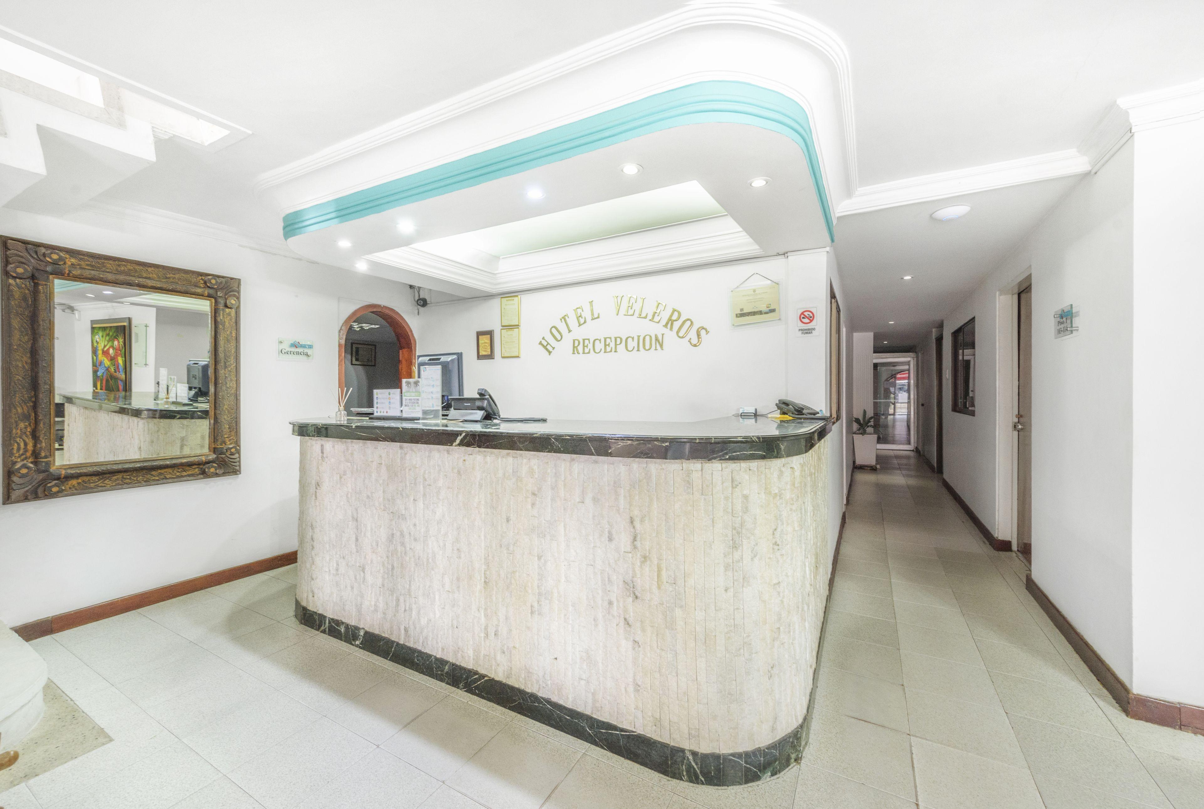 Veleros Hotel 3*